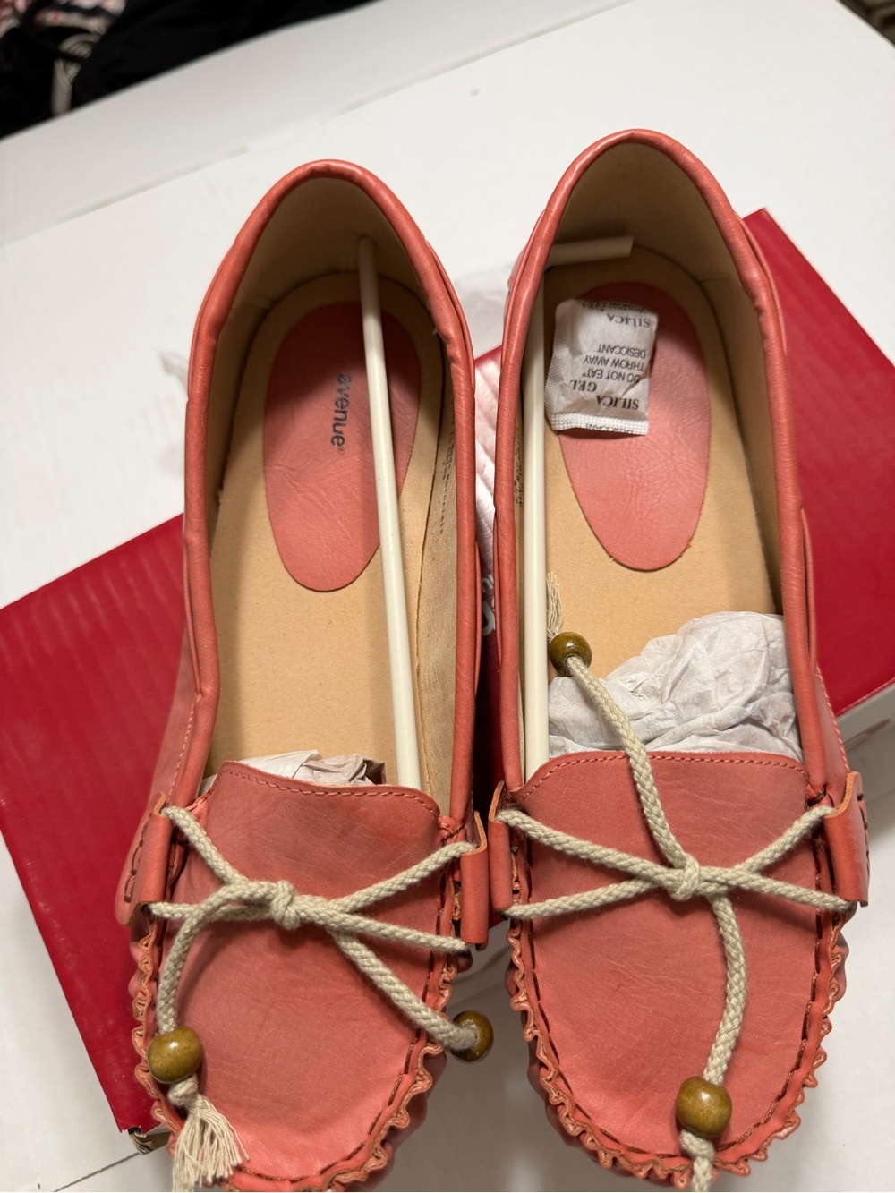 Avenue Coral Pink Tassel Moccasin Loafers